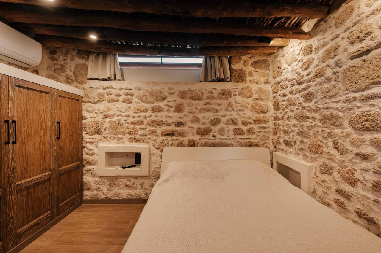 La Casa Dell'Arch Appartement CCharaki Buitenkant foto